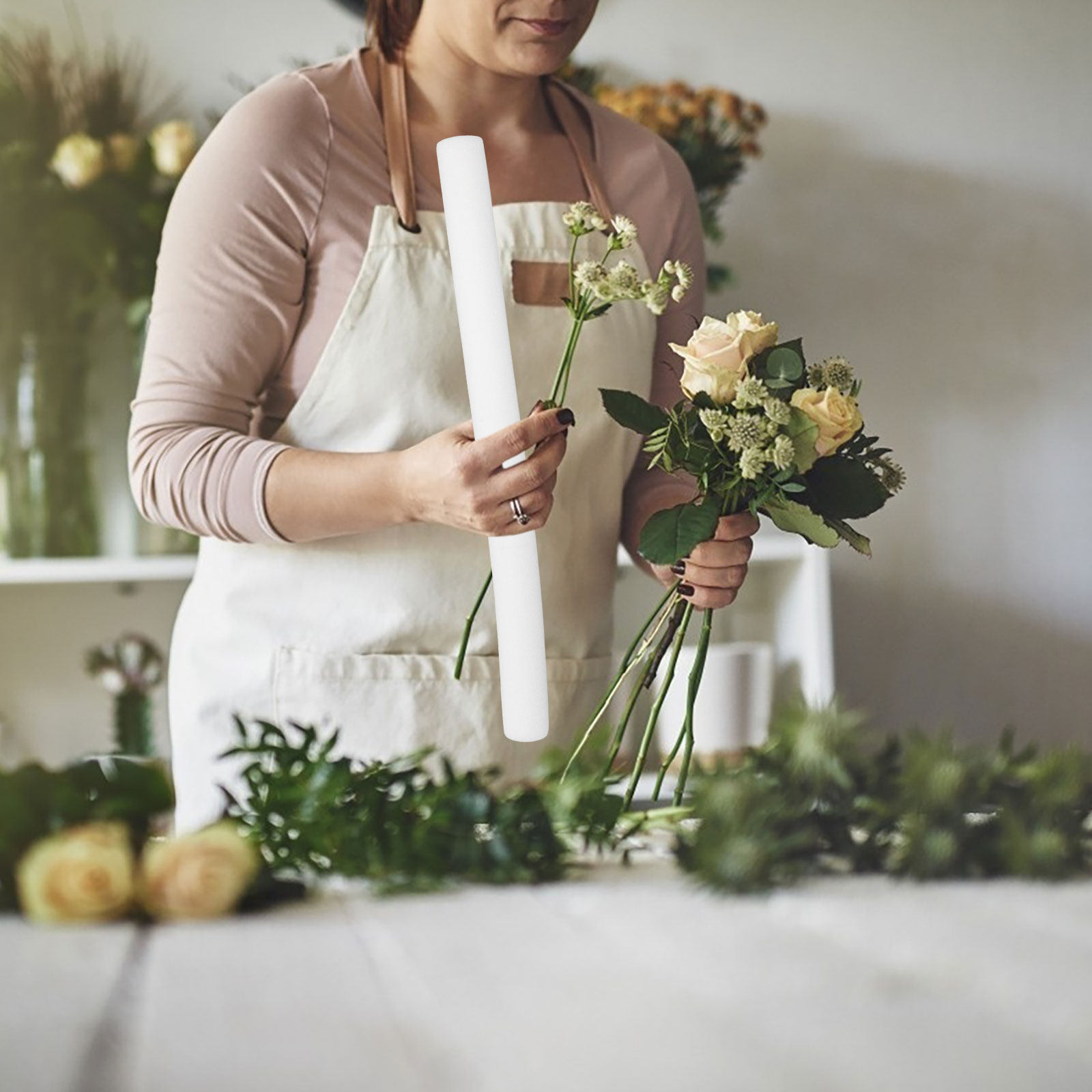 Wedding Support - 4 قطع إسفنجية صلبة بيضاء لتزيين